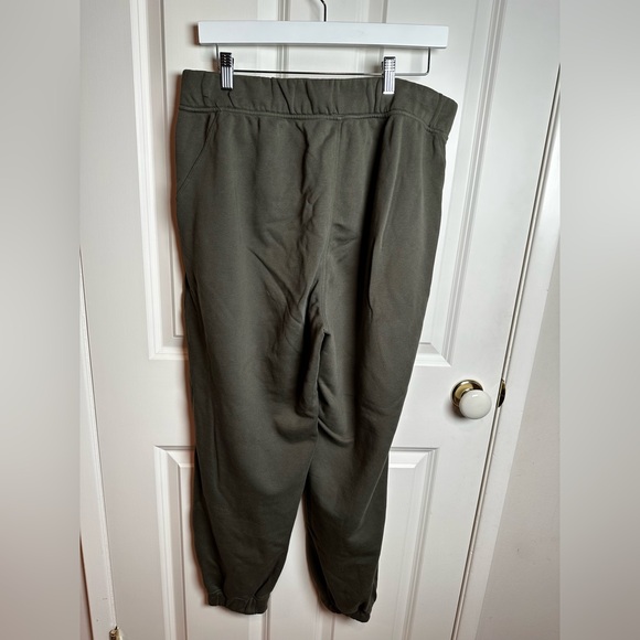 lululemon athletica Olive Green Joggers - Picture 2 of 5